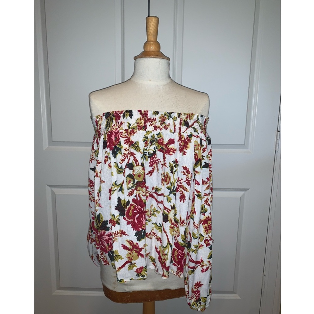 🆕 Floral Off the Shoulder Top
